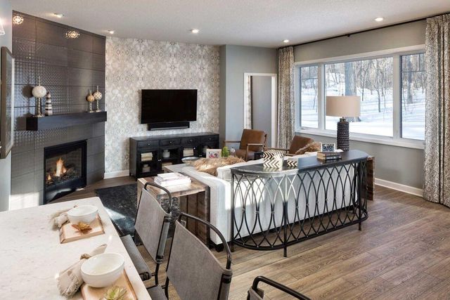 6199 157th Street N, Hugo, MN 55038