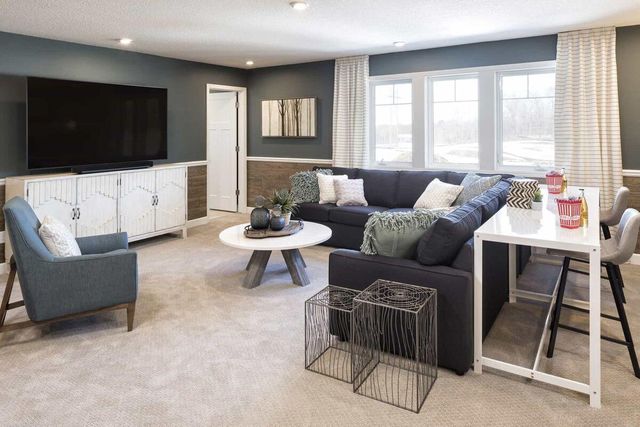 6199 157th Street N, Hugo, MN 55038