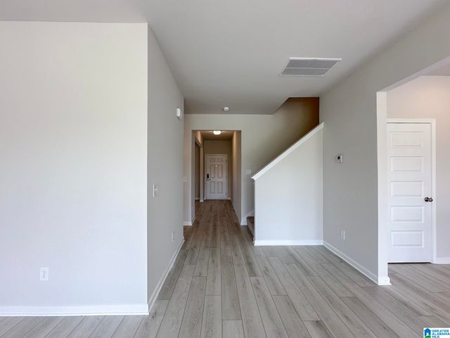 5341 TAILWINDS DRIVE, Bessemer, AL 35022