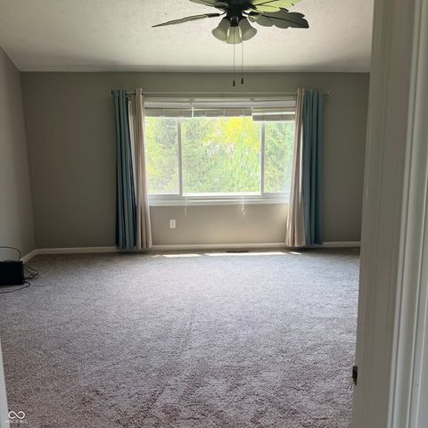 10804 Thistle, Fishers, IN 46038