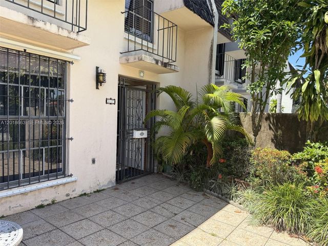 9127 SW 96th Ave, Miami, FL 33176