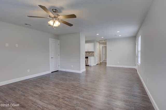 1815 S Pennsylvania Avenue, Joplin, MO 64804