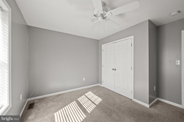 239 RAILROAD AVE, Ephrata, PA 17522