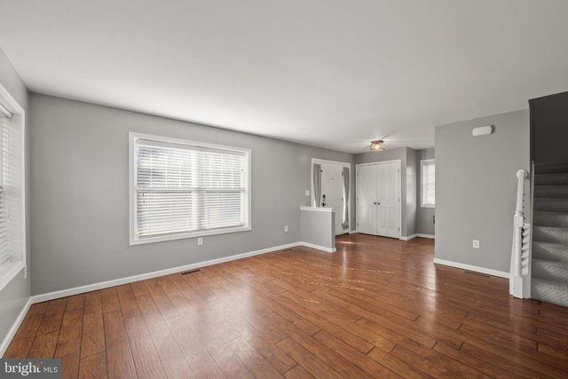 239 RAILROAD AVE, Ephrata, PA 17522