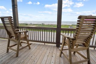 2313 Gumbo Drive, Gilchrist, TX 77617