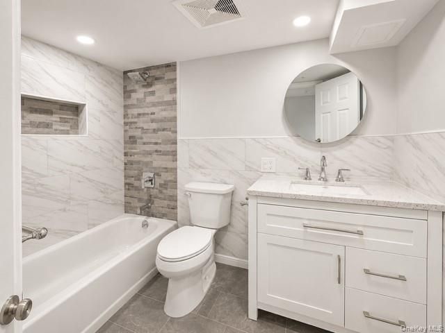 42 Marbourne Road, Bethpage, NY 11714