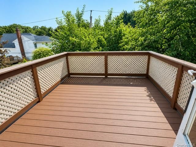 42 Marbourne Road, Bethpage, NY 11714