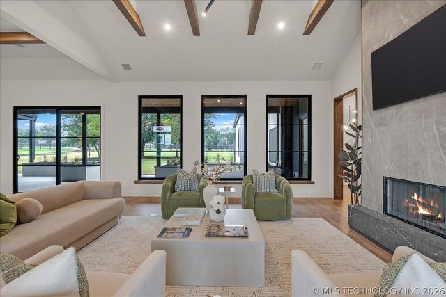 17744 E White Tail Cove, Owasso, OK 74055