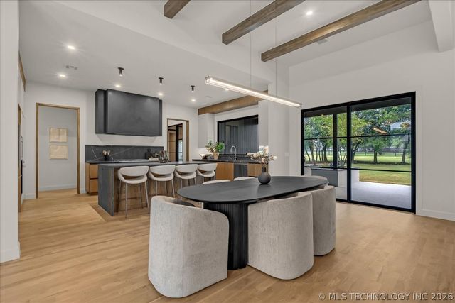 17744 E White Tail Cove, Owasso, OK 74055