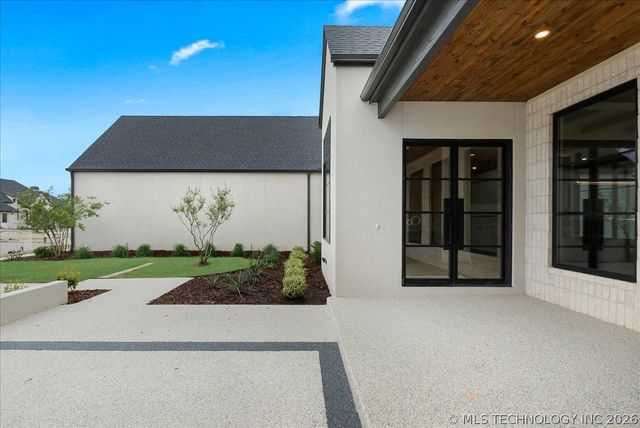 17744 E White Tail Cove, Owasso, OK 74055
