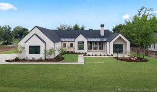 17744 E White Tail Cove, Owasso, OK 74055