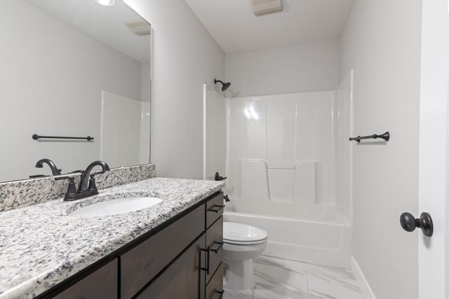 1217 S 14th Street, Ozark, MO 65721