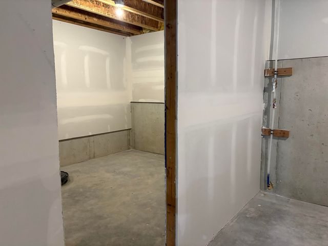 1217 S 14th Street, Ozark, MO 65721