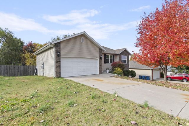 1217 S 14th Street, Ozark, MO 65721