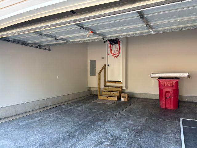 1217 S 14th Street, Ozark, MO 65721