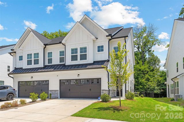 6023 Corbin Woods Court, Charlotte, NC 28226