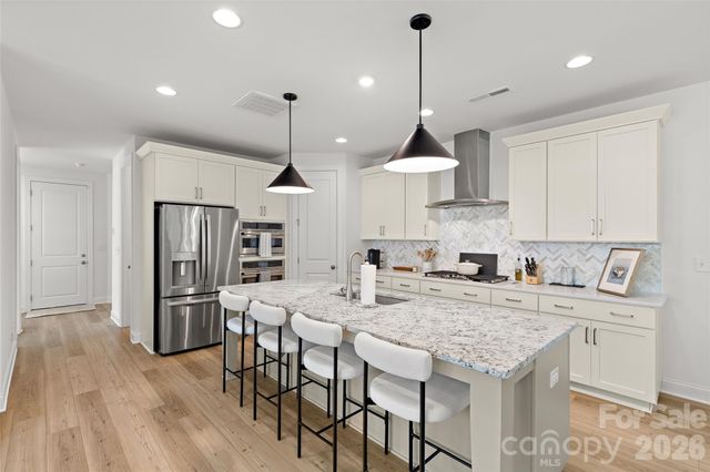 6023 Corbin Woods Court, Charlotte, NC 28226