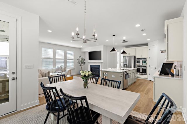 6023 Corbin Woods Court, Charlotte, NC 28226