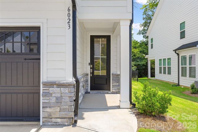 6023 Corbin Woods Court, Charlotte, NC 28226