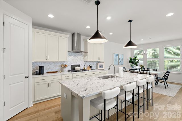 6023 Corbin Woods Court, Charlotte, NC 28226