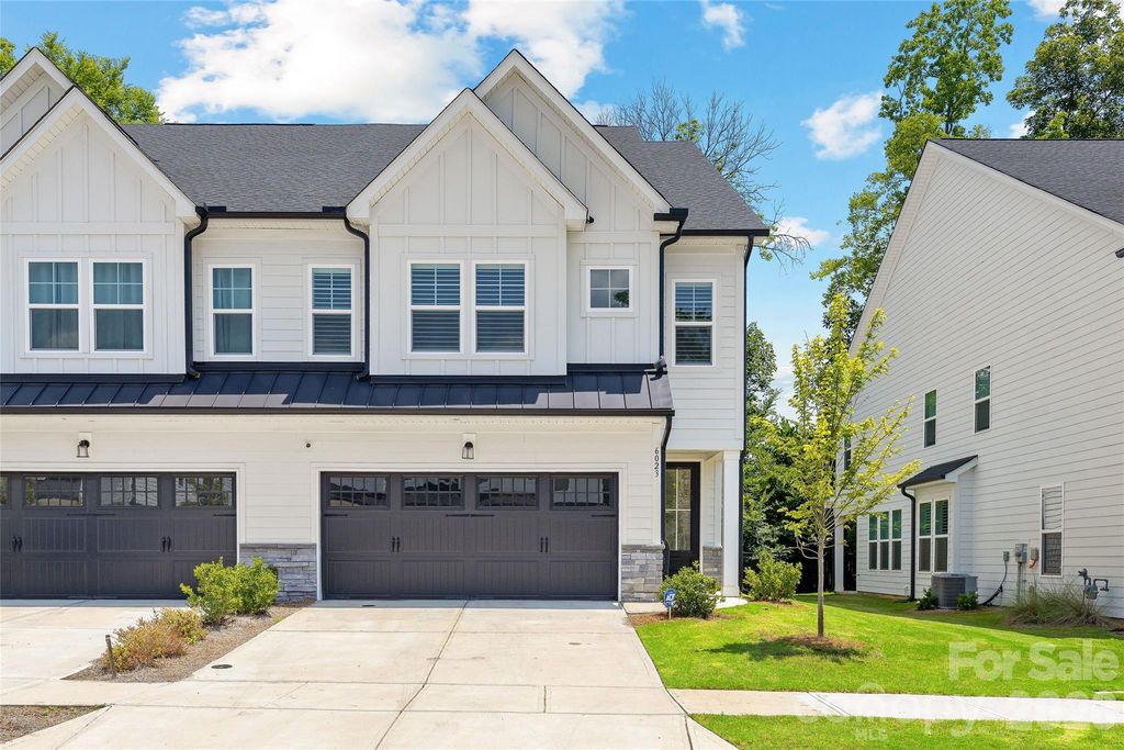 6023 Corbin Woods Court, Charlotte, NC 28226