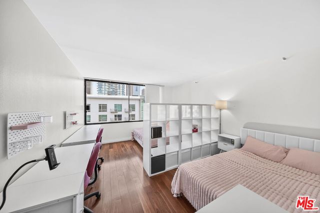 600 W 9th Street 913, Los Angeles, CA 90015