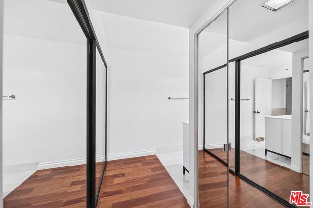 600 W 9th Street 913, Los Angeles, CA 90015