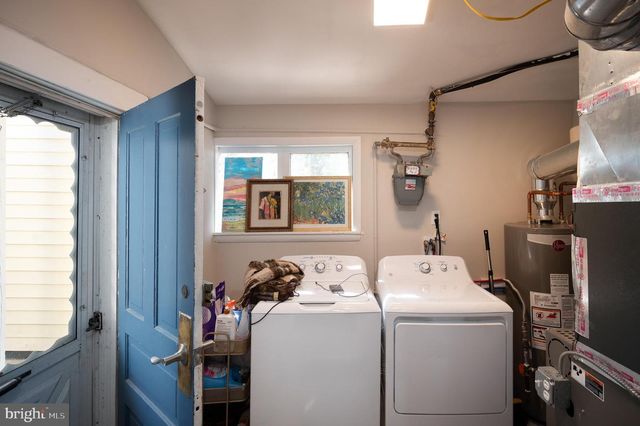 301 HOWARD ST, Wilmington, DE 19804