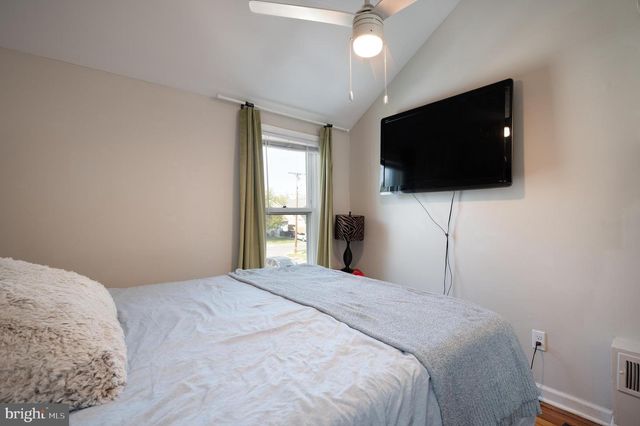 301 HOWARD ST, Wilmington, DE 19804