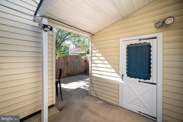 301 HOWARD ST, Wilmington, DE 19804