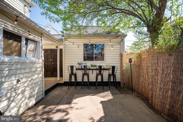 301 HOWARD ST, Wilmington, DE 19804