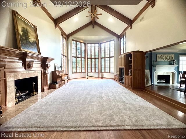 1982 Heritage Hill Court, Rochester Hills, MI 48306