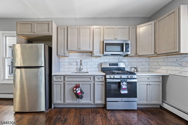 69 Graham Ave, Paterson City, NJ 07524