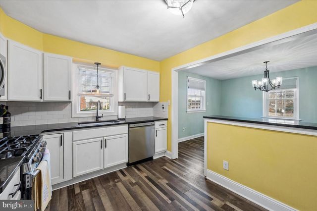 114 PROVIDENCE RD, Morton, PA 19070