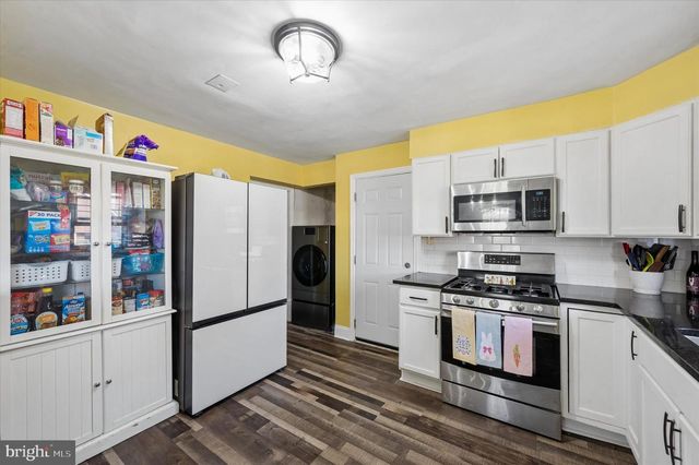 114 PROVIDENCE RD, Morton, PA 19070