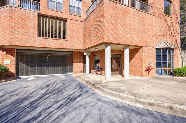 395 Central Park Place NE 210, Atlanta, GA 30312