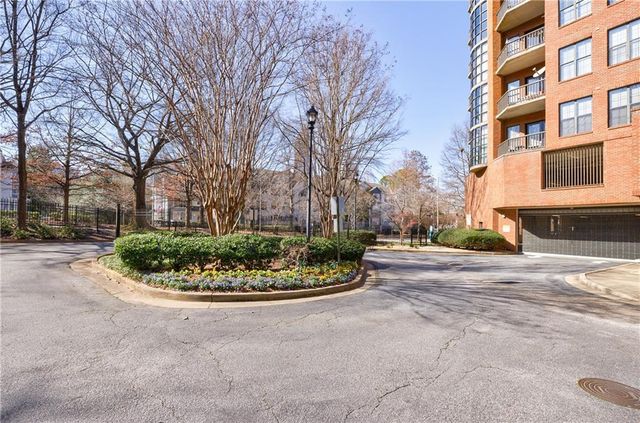 395 Central Park Place NE 210, Atlanta, GA 30312