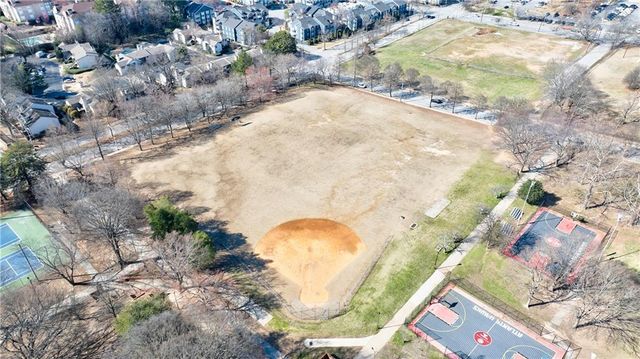 395 Central Park Place NE 210, Atlanta, GA 30312