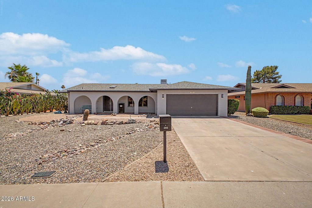 1139 E WATSON Drive, Tempe, AZ 85283
