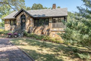 20 Lindberg Drive NE, Rome, GA 30161