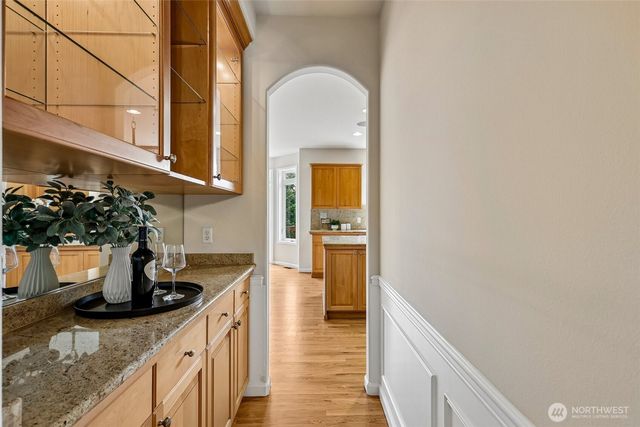 13611 NE 136th Pl, Kirkland, WA 98034