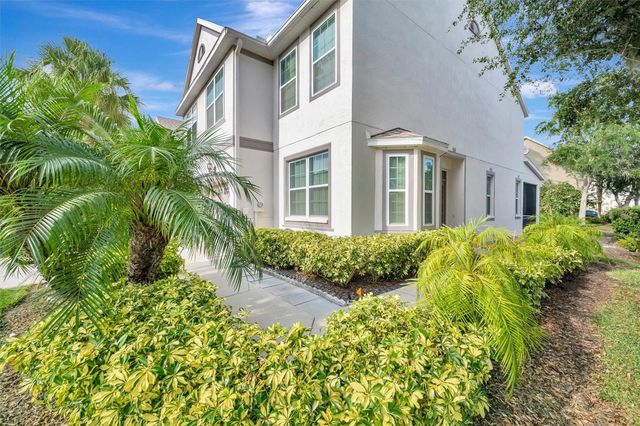 547 BLACK LION DRIVE NE, St Petersburg, FL 33716
