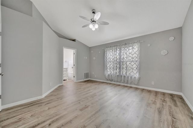 547 BLACK LION DRIVE NE, St Petersburg, FL 33716