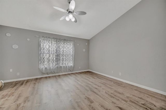 547 BLACK LION DRIVE NE, St Petersburg, FL 33716