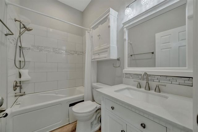 547 BLACK LION DRIVE NE, St Petersburg, FL 33716