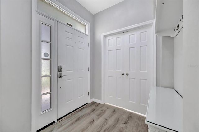 547 BLACK LION DRIVE NE, St Petersburg, FL 33716