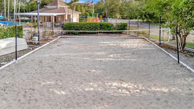 547 BLACK LION DRIVE NE, St Petersburg, FL 33716