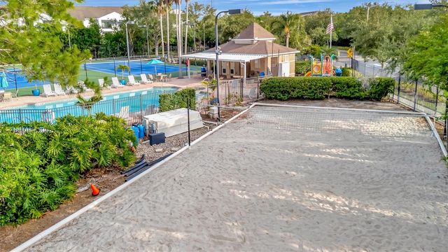547 BLACK LION DRIVE NE, St Petersburg, FL 33716