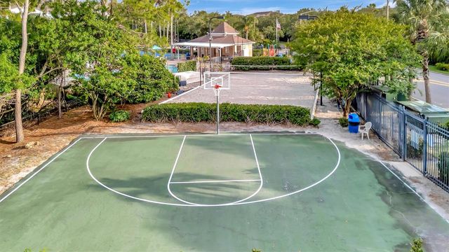547 BLACK LION DRIVE NE, St Petersburg, FL 33716