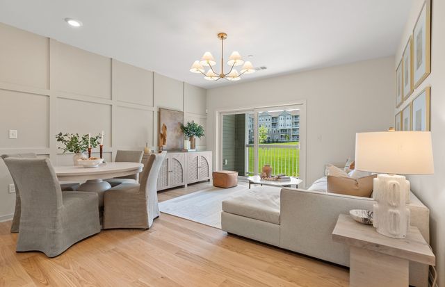 30 Coppersmith Way 108, Canton, MA 02021